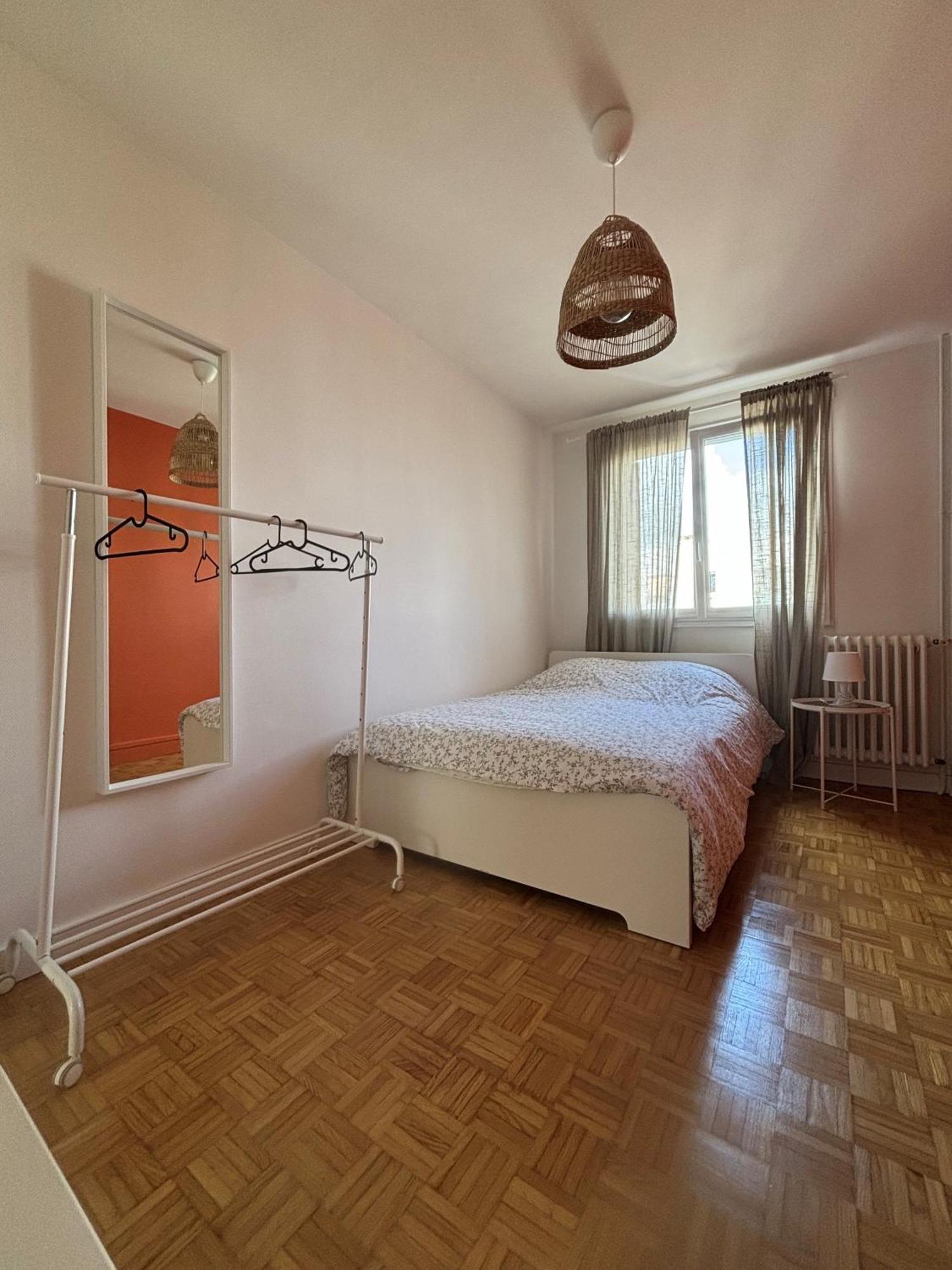 Apartment 3
